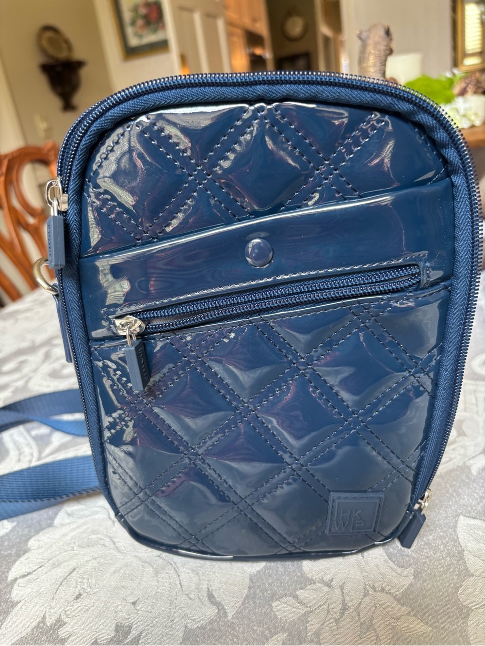 Quilted Patent Navy Crossbody Bag - Unbranded
